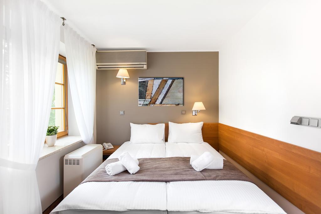 Hotel Debowa Gora Active & Spa Łąck Kültér fotó