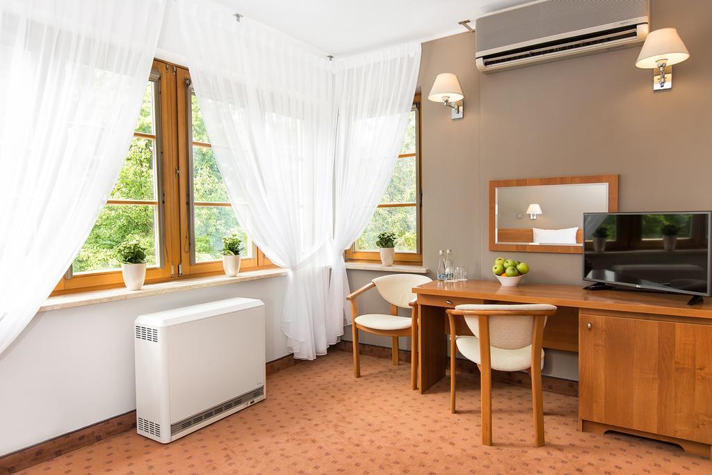 Hotel Debowa Gora Active & Spa Łąck Kültér fotó