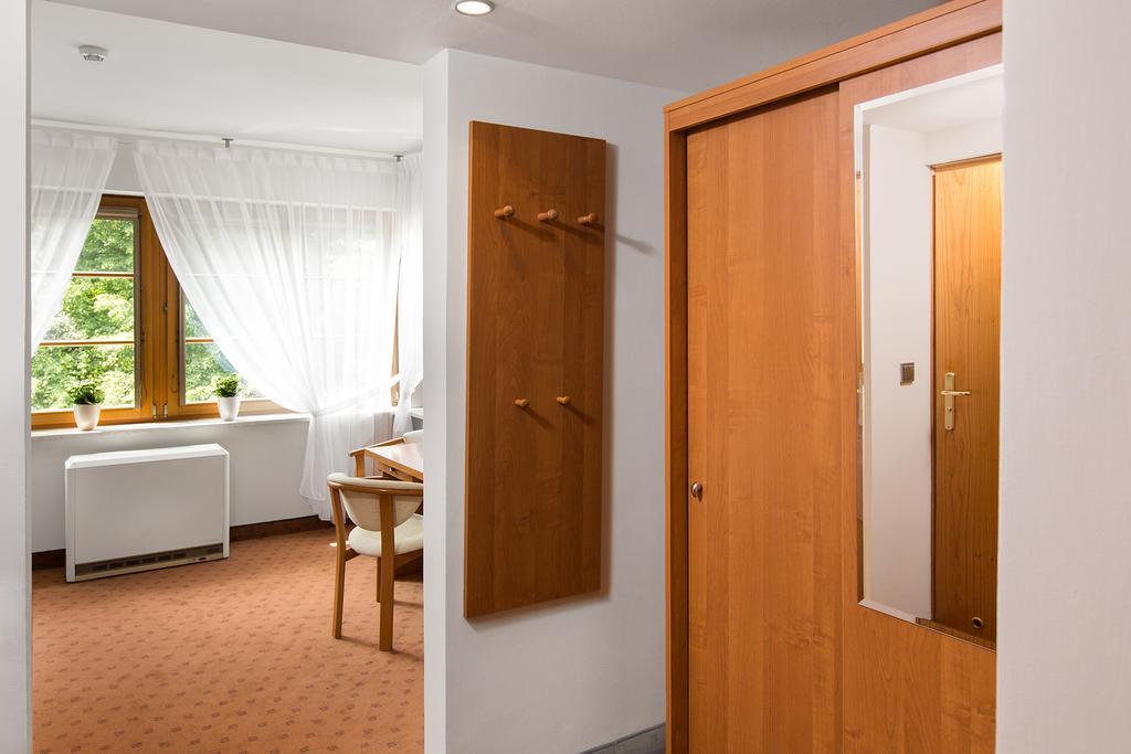Hotel Debowa Gora Active & Spa Łąck Kültér fotó
