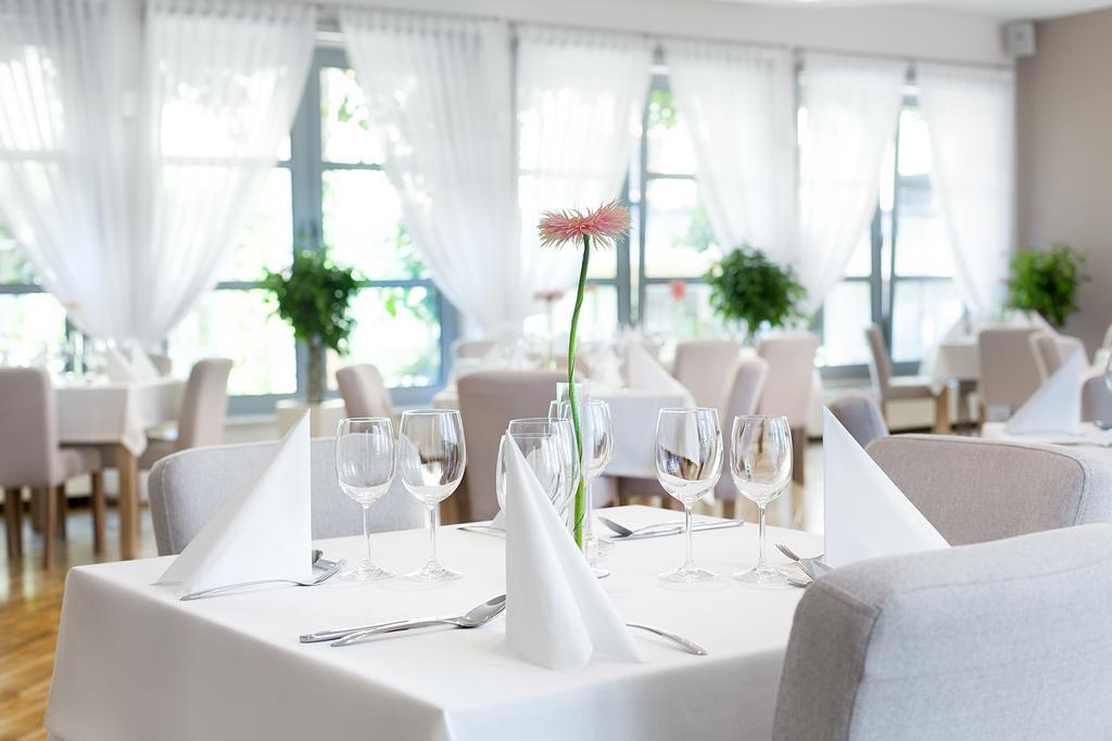 Hotel Debowa Gora Active & Spa Łąck Kültér fotó