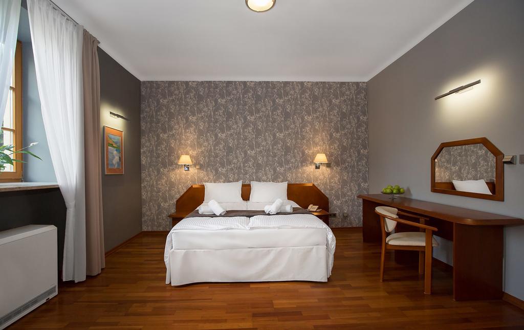 Hotel Debowa Gora Active & Spa Łąck Kültér fotó