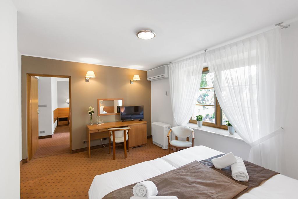 Hotel Debowa Gora Active & Spa Łąck Kültér fotó